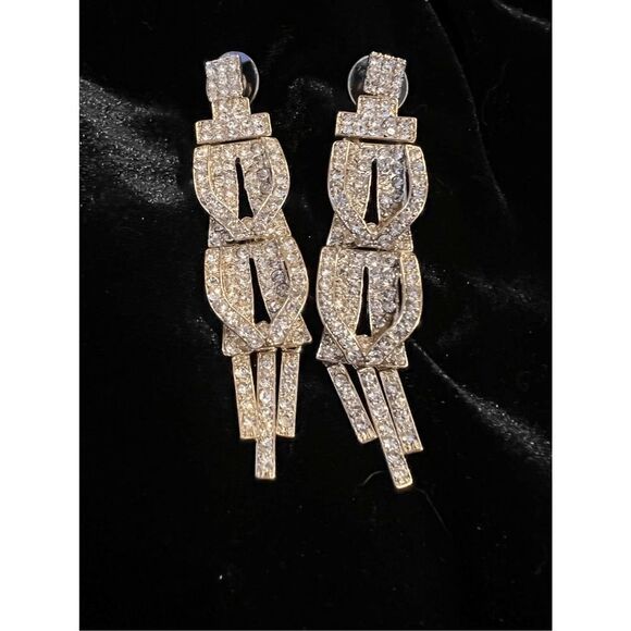 Earrings   - Picture 1 of 3